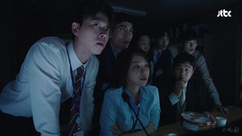 我在民国里吃瓜看戏,吃瓜看戏，尽览时代百态